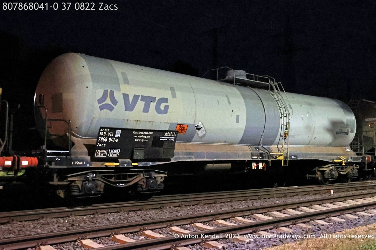 807868041-0_37 0822 Zacs.JPG